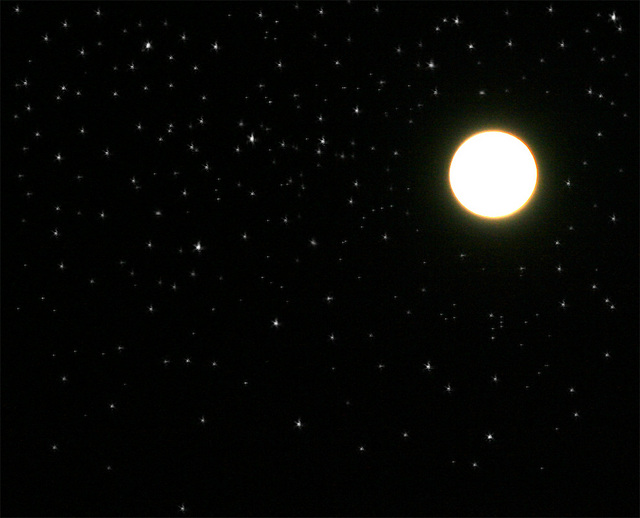 http://www.agodman.com/blog/wp-content/uploads/2013/09/stronger-light-bearers-the-moon-and-the-stars.jpg